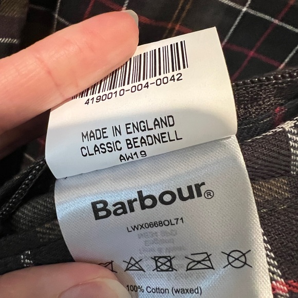 Barbour Beadnell Olive Jacket w/ Hood - Picture 10 of 11